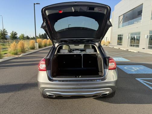 2015 Mercedes-Benz GLA-Class 4MATIC