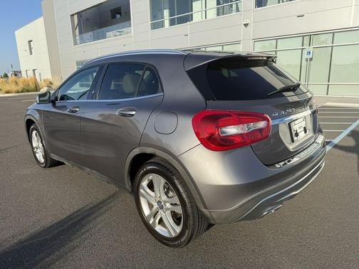 2015 Mercedes-Benz GLA-Class 4MATIC
