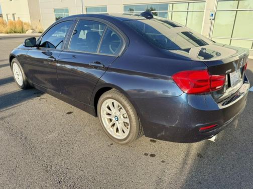 2016 BMW 320 i