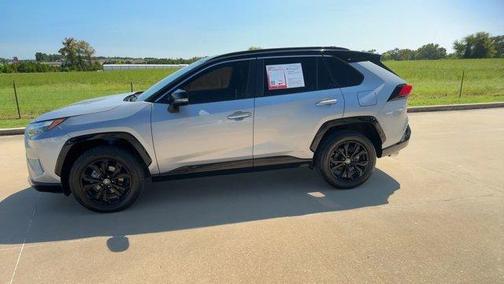 2022 Toyota RAV4 Hybrid XSE