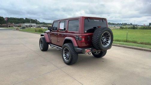 2021 Jeep Wrangler Unlimited Sahara Altitude