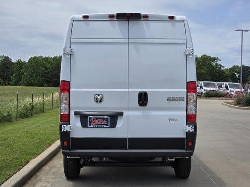 Bright White Clearcoat 2026 RAM ProMaster 2500 High Roof