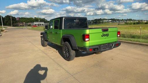 2025 Jeep Gladiator Sport