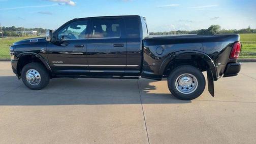 2026 RAM 3500 Limited