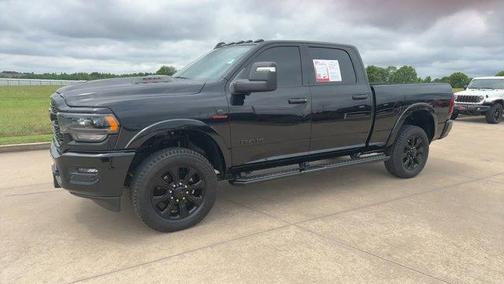 Diamond Black 2024 RAM 3500 Limited
