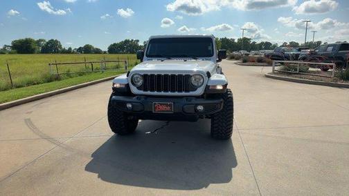 2025 Jeep Gladiator Sport