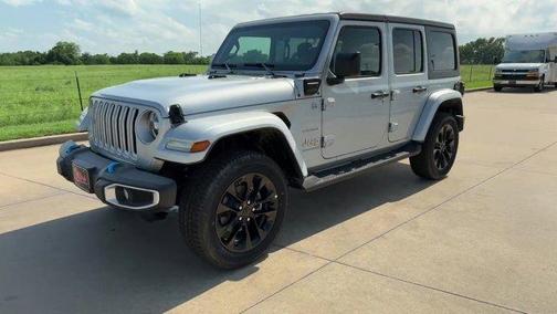 Silver Zynith Clearcoat 2023 Jeep Wrangler 4xe Sahara