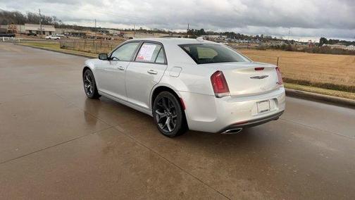 2023 Chrysler 300 S