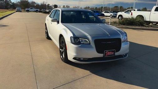 2023 Chrysler 300 S