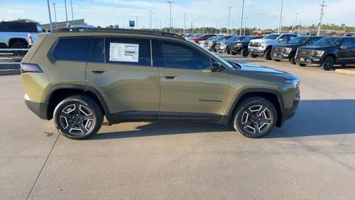 2026 Jeep Cherokee LAREDO/LIMITED