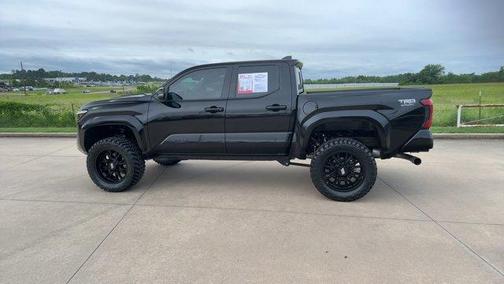 2025 Toyota Tacoma TRD Sport