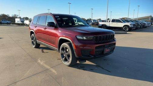 2025 Jeep Grand Cherokee L Laredo