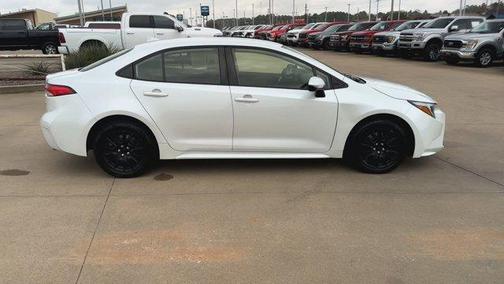 2024 Toyota Corolla Hybrid LE