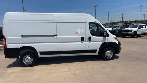 Bright White Clearcoat 2025 RAM ProMaster 2500 High Roof