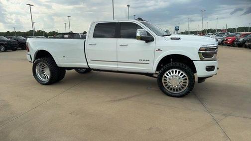 2025 RAM 3500 Limited