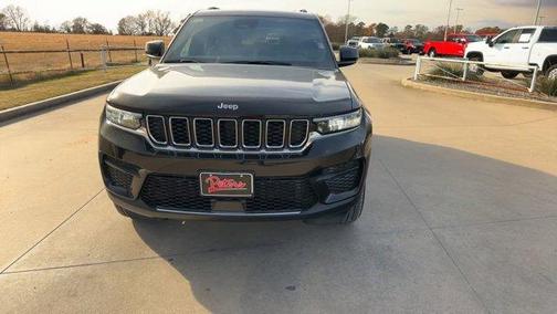 2025 Jeep Grand Cherokee Laredo X