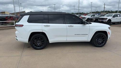 Bright White Clearcoat 2025 Jeep Grand Cherokee L Summit