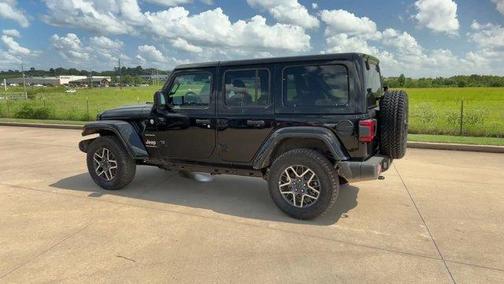 2024 Jeep Wrangler Sahara