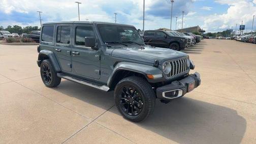 Anvil Clearcoat 2025 Jeep Wrangler 4xe Sahara