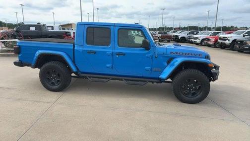 Hydro Blue Pearlcoat 2021 Jeep Gladiator Mojave