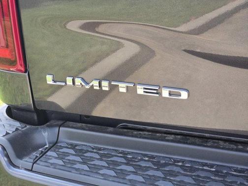 Granite Crystal Clearcoat Metallic 2026 RAM 2500 Limited