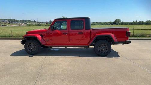 2024 Jeep Gladiator Sport