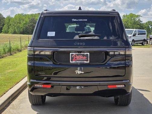 Gloss Black 2026 Jeep Grand Wagoneer Limited