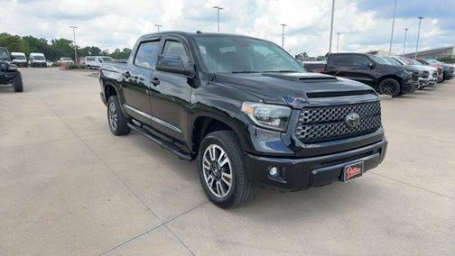 Midnight Black Metallic 2019 Toyota Tundra SR5