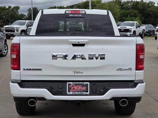Bright White Clearcoat 2026 RAM 1500 Laramie