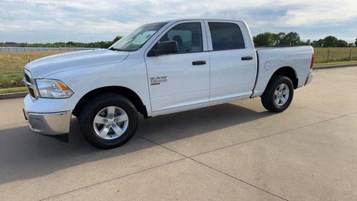 Bright White Clearcoat 2022 RAM 1500 Classic SLT