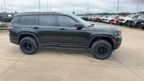 Diamond Black 2023 Jeep Grand Cherokee L Limited
