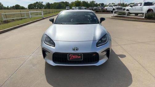 Pavement 2024 Toyota GR86 Premium