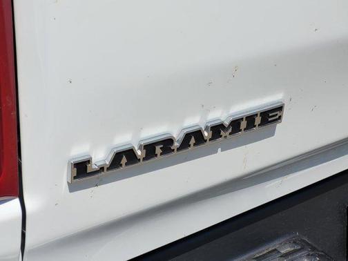Bright White Clearcoat 2026 RAM 1500 Laramie