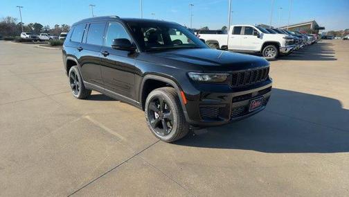 2025 Jeep Grand Cherokee L Laredo