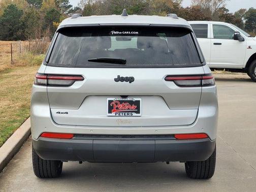 2025 Jeep Grand Cherokee L Laredo