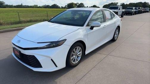 Ice 2025 Toyota Camry LE