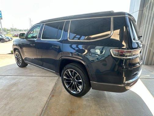 2022 Jeep Grand Wagoneer Series II