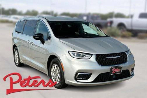 2024 Chrysler Pacifica Touring-L