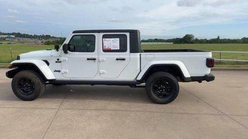 Bright White Clearcoat 2022 Jeep Gladiator Sport