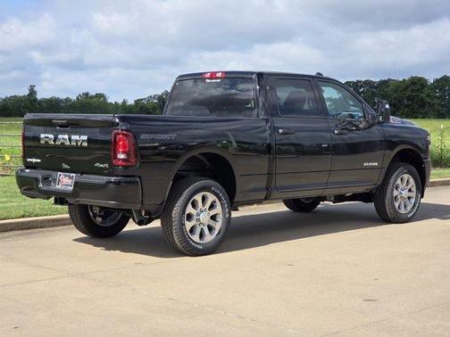 Diamond Black 2026 RAM 2500 Big Horn