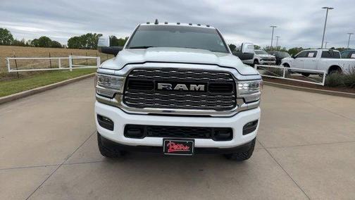 Bright White Clearcoat 2024 RAM 3500 Limited