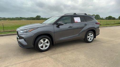 2023 Toyota Highlander L