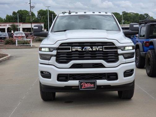 Bright White Clearcoat 2026 RAM 2500 Big Horn