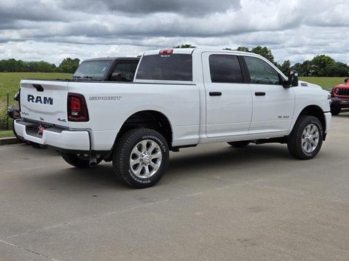 Bright White Clearcoat 2026 RAM 2500 Big Horn