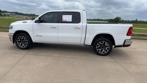 Bright White Clearcoat 2025 RAM 1500 Laramie