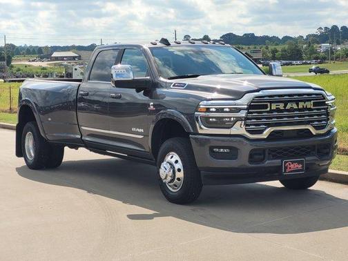 2025 RAM 3500 Limited
