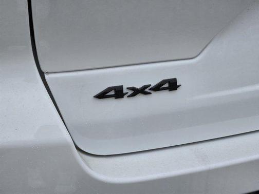 Bright White Clearcoat 2026 Jeep Grand Cherokee Limited