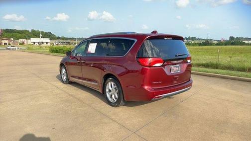 2020 Chrysler Pacifica Touring-L Plus