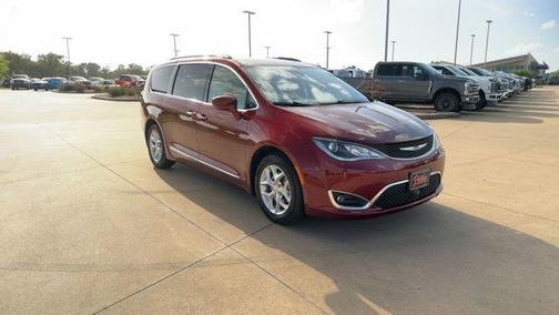 2020 Chrysler Pacifica Touring-L Plus