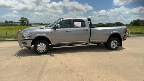 2022 RAM 3500 Laramie